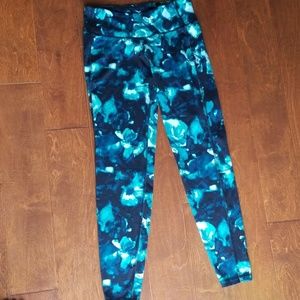 Old Navy Activewear Pants size M